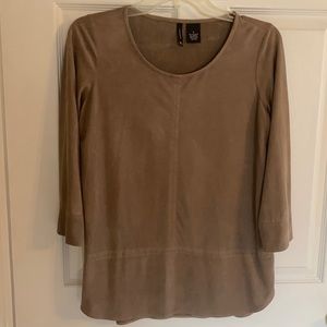 New Directions women’s 3/4 length sleeve tan shirt. Size Small